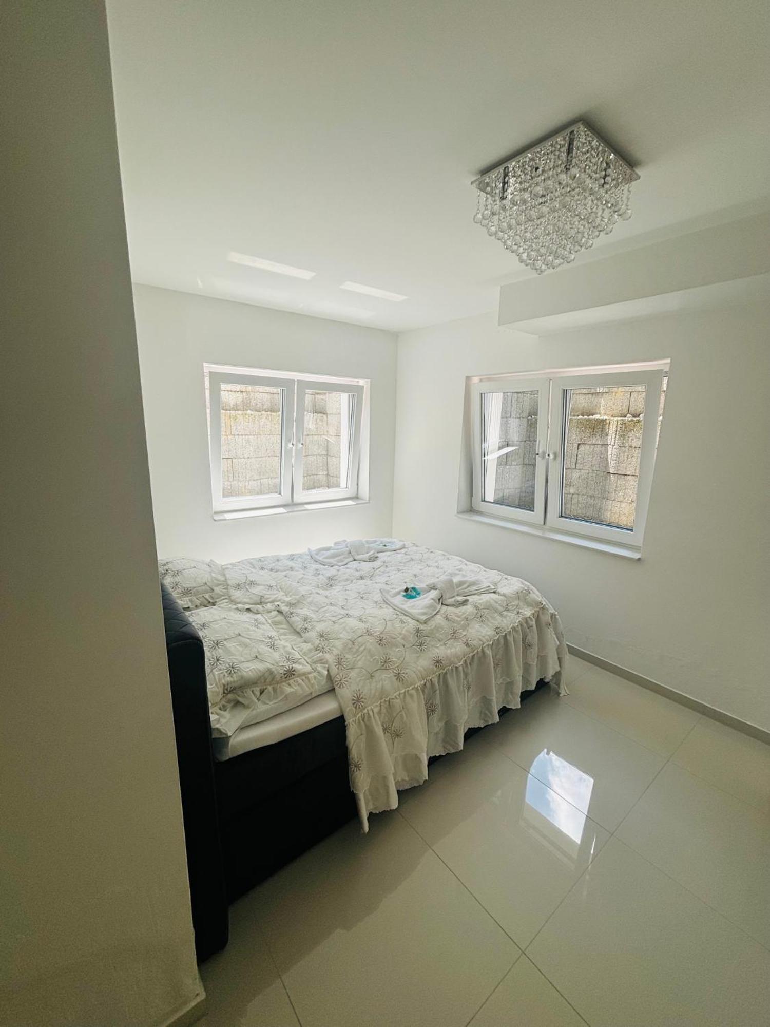 Modern Living In Hamburg-Wandsbek Self Check-In 2X Schlafzimmer 1X Schlafsofa Exterior photo